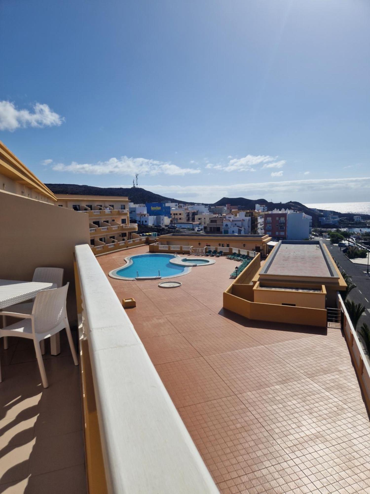 Apartamento Con Maravillosas Vistas En Primera Linea La Restinga Dış mekan fotoğraf